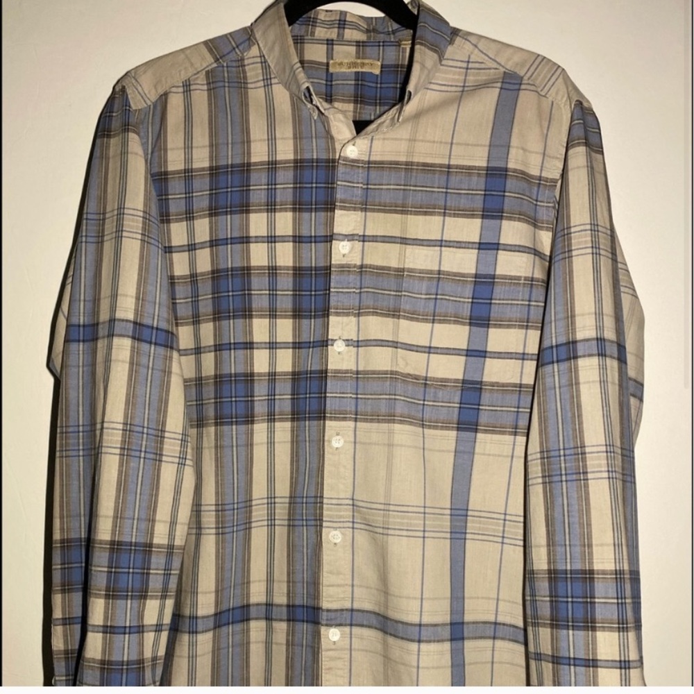 Unbelievable authentic Burberry long sleeve shirt
